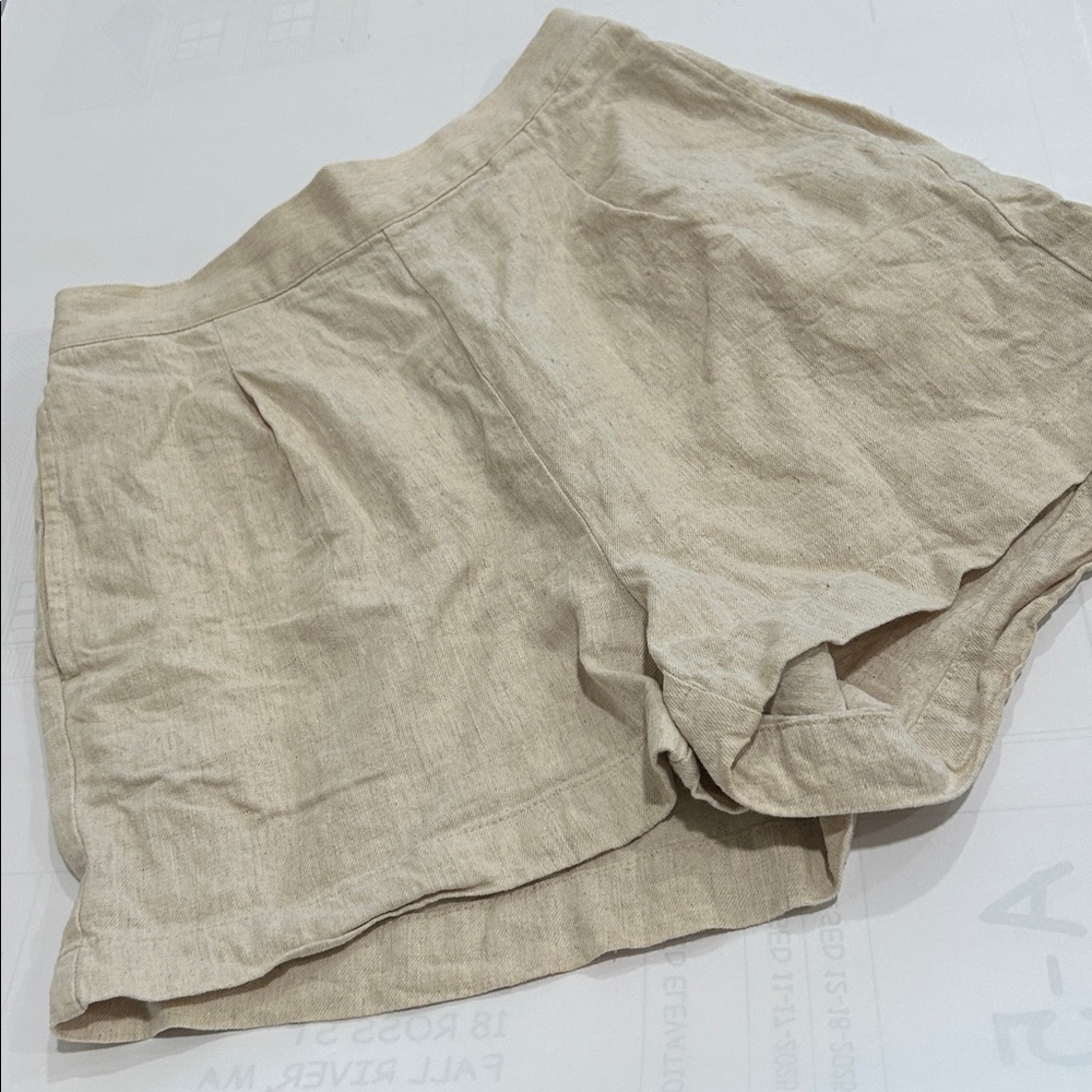 Madewell High Waist Linen Shorts - Light Tan - Picture 2 of 8